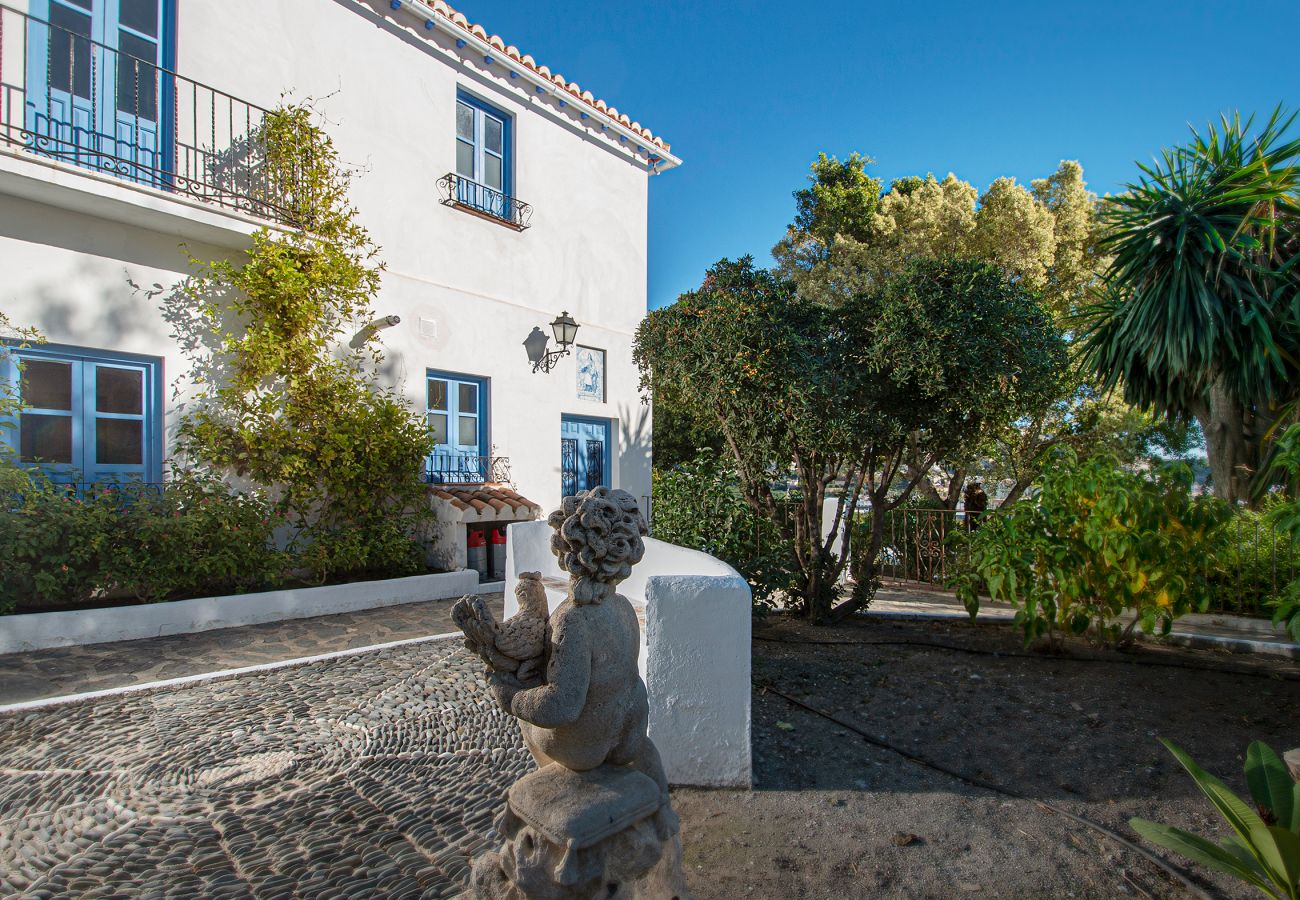 Villa en Almuñecar - Increíble villa de 6 camas con piscina privada y vistas