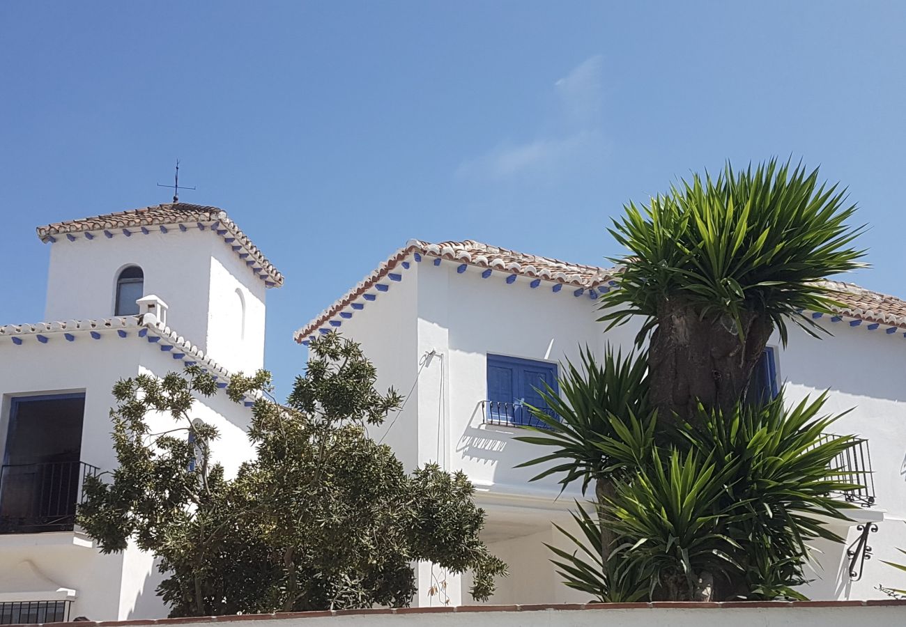 Villa en Almuñecar - Increíble villa de 6 camas con piscina privada y vistas