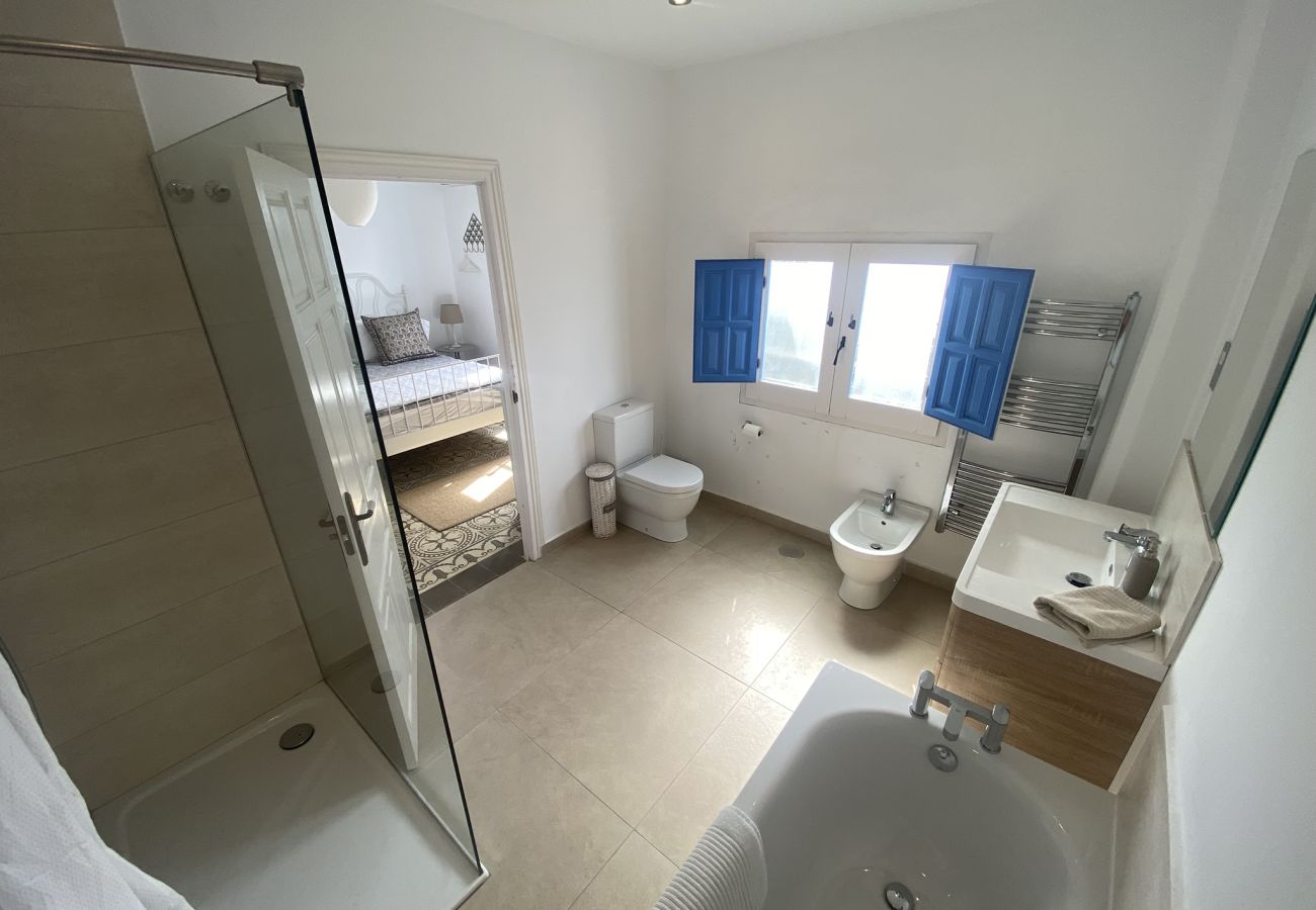 Villa en Almuñecar - Increíble villa de 6 camas con piscina privada y vistas