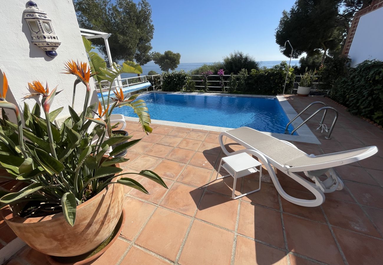 Villa en La Herradura - Marina Azul