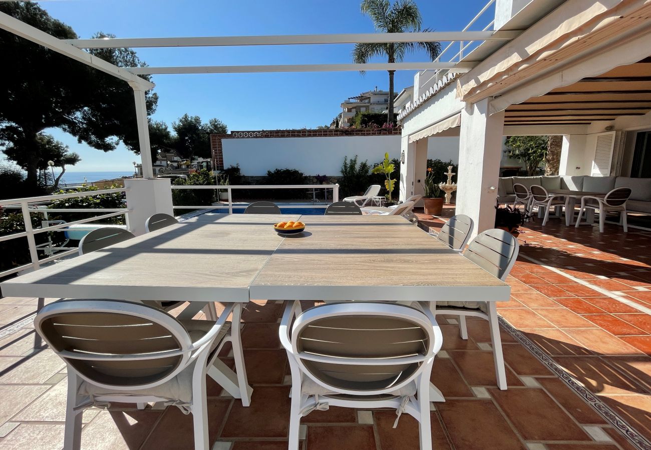 Villa en La Herradura - Marina Azul