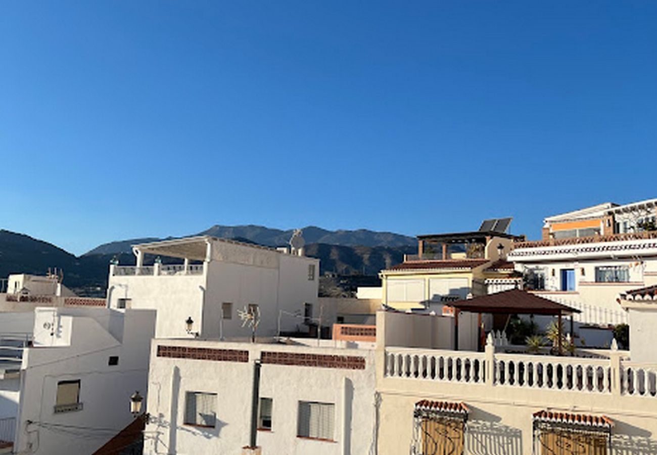 Apartamento en La Herradura - Lovely 2 bed apartment within walking distance to the beach and town