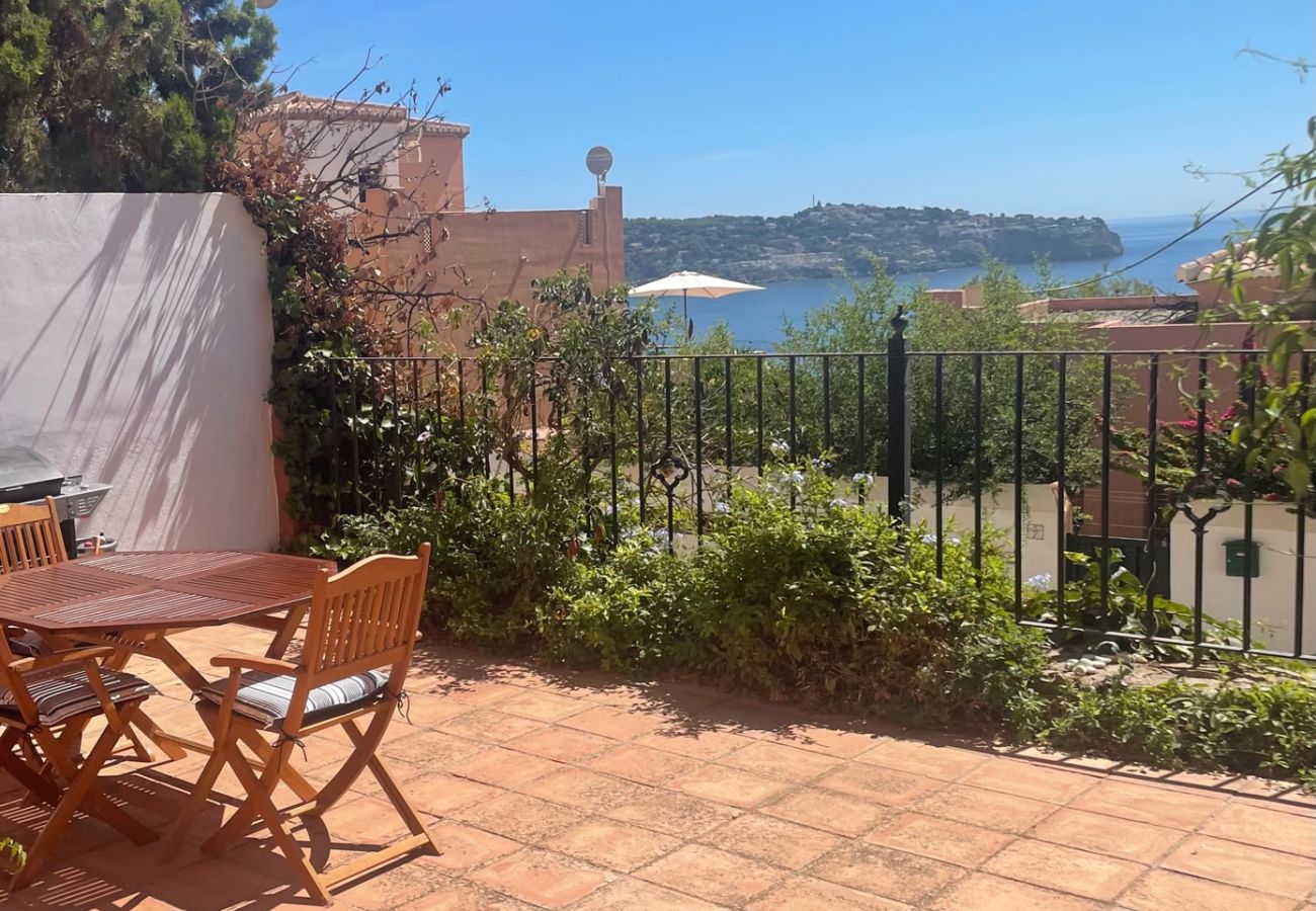 Casa en La Herradura - Lovely Four Bedroom Townhouse with great Sea Views