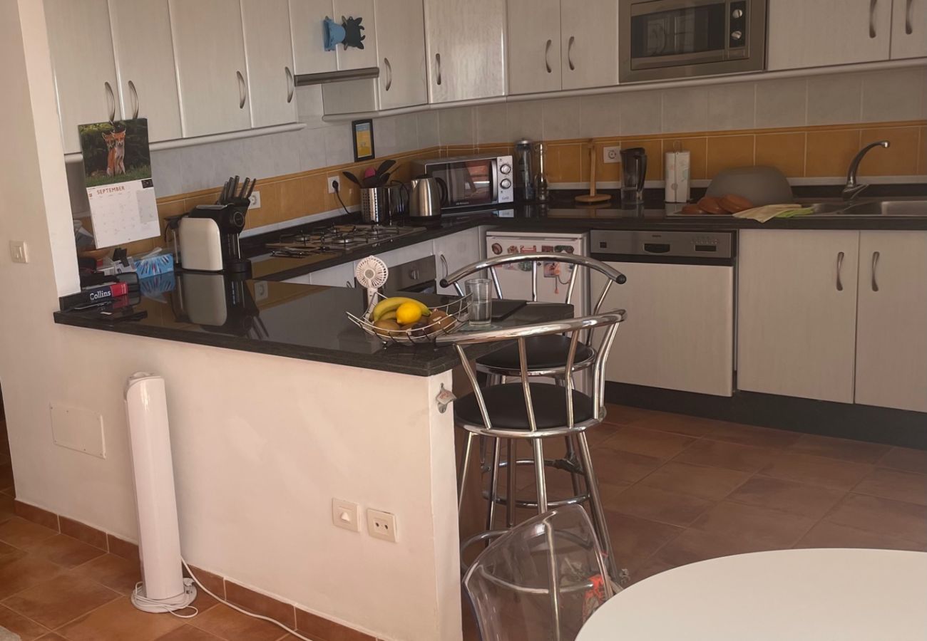 Casa en La Herradura - Lovely Four Bedroom Townhouse with great Sea Views