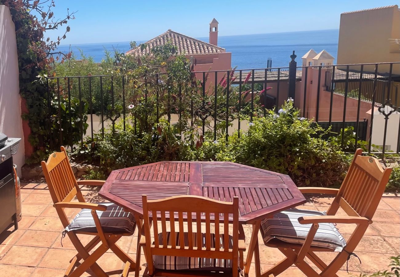 Casa en La Herradura - Lovely Four Bedroom Townhouse with great Sea Views